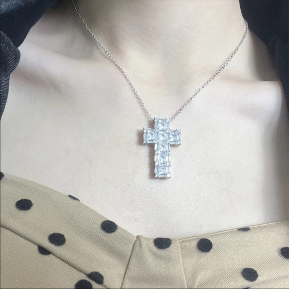New Luxury 925 Silver Princess Cut Cross Diamond Necklace - Picture 4 of 12